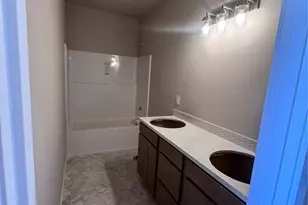 9512 Solberg Ct SE, Yelm, WA 98597 - Photo 13