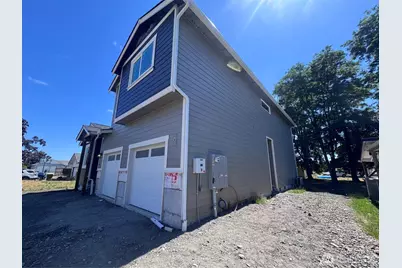 9512 Solberg Court SE, Yelm, WA 98597 - Photo 3