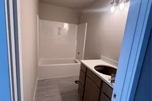 9512 Solberg Ct SE, Yelm, WA 98597 - Photo 5