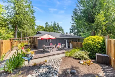 404 Nooksack Place, La Conner, WA 98257 - Photo 29