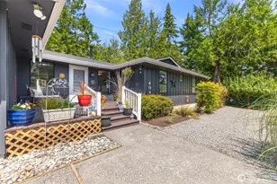 404 Nooksack Pl, La Conner, WA 98257 - Photo 3