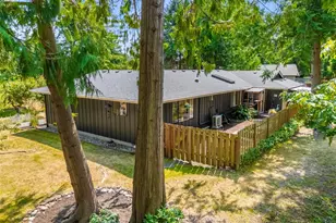 404 Nooksack Pl, La Conner, WA 98257 - Photo 33