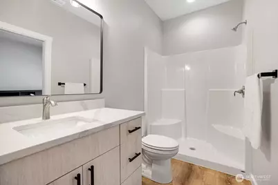 2133 W Peninsula Drive, Moses Lake, WA 98837 - Photo 9