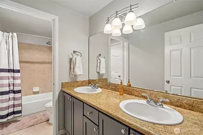 23801 12th Place S #2103, Des Moines, WA 98198 - Photo 15