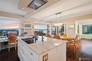2131 NW 96th St, Seattle, WA 98117 - Photo 13