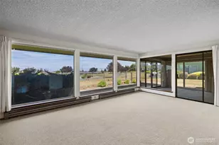 1301 S 3rd Ave, Sequim, WA 98382 - Photo 17