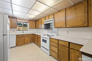 1301 S 3rd Ave, Sequim, WA 98382 - Photo 13