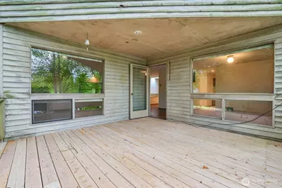 1722 NE 97th Street, Seattle, WA 98115 - Photo 9