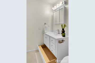 2300 NE 89th Street #2304, Seattle, WA 98115 - Photo 17