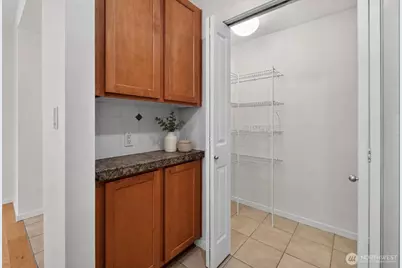 2901 NE Blakeley #401, Seattle, WA 98015 - Photo 15