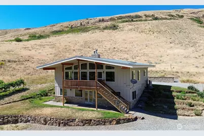 7400 Colockum Road, Malaga, WA 98828 - Photo 7