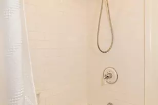 1709 E Republican St, Seattle, WA 98112 - Photo 17