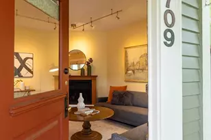 1709 E Republican St, Seattle, WA 98112 - Photo 5