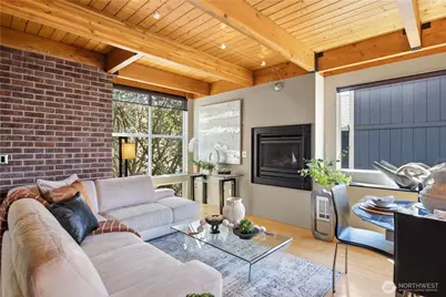 6714 Mary Avenue NW #A, Seattle, WA 98117 - Photo 7