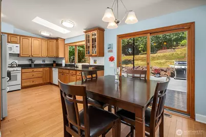 1133 235th Place SW, Bothell, WA 98021 - Photo 5