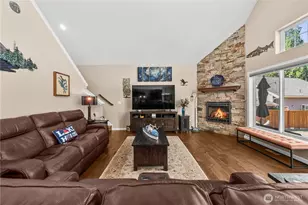 5419 W Tapps Dr E, Lake Tapps, WA 98391 - Photo 19