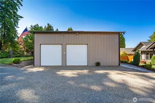 5419 W Tapps Dr E, Lake Tapps, WA 98391 - Photo 17