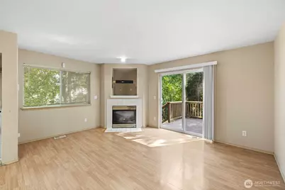 318 N 23rd Street, Mount Vernon, WA 98273 - Photo 13