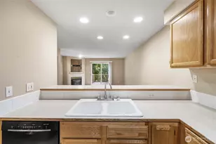 318 N 23rd St, Mount Vernon, WA 98273 - Photo 9