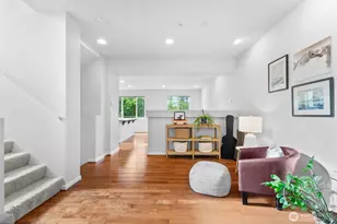 15720 Manor Way, Lynnwood, WA 98087 - Photo 3