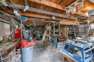 203 N 34th St, Bellingham, WA 98225 - Photo 23