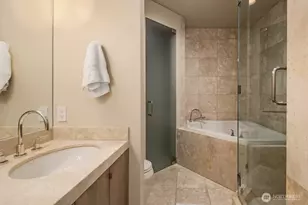 650 Bellevue Way NE, Bellevue, WA 98004 - Photo 35