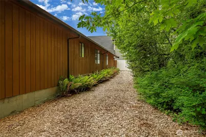 1202 Telegraph Road, Bellingham, WA 98226 - Photo 35