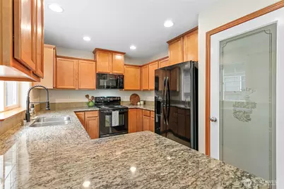 9926 2nd Place NE, Lake Stevens, WA 98258 - Photo 21