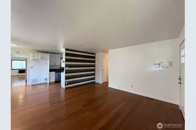 424 SW 3rd Street, College Place, WA 99324 - Photo 5