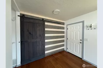 424 SW 3rd Street, College Place, WA 99324 - Photo 9