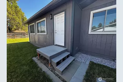 424 SW 3rd Street, College Place, WA 99324 - Photo 27