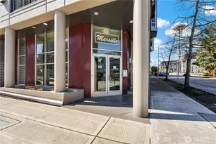 699 John St, Seattle, WA 98109 - Photo 31