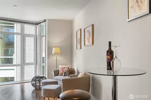 699 John St, Seattle, WA 98109 - Photo 5