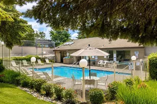 15209 Sunwood Blvd, Tukwila, WA 98188 - Photo 15