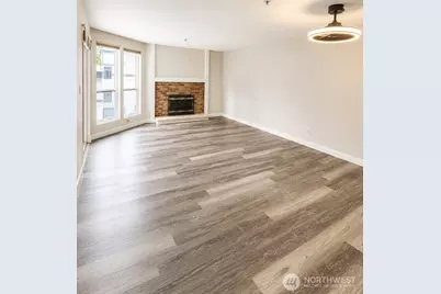 15209 Sunwood Boulevard #B36, Tukwila, WA 98188 - Photo 3