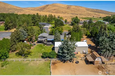 5255 NW Painted Hills Drive, Ephrata, WA 98823 - Photo 9