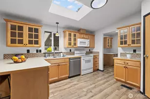 2000 192nd St, Bothell, WA 98012 - Photo 17