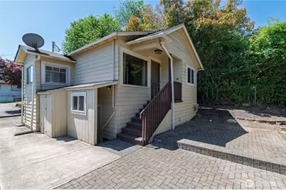 1906 14th Street, Bremerton, WA 98337 - Photo 3