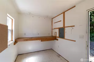 1906 14th St, Bremerton, WA 98337 - Photo 21