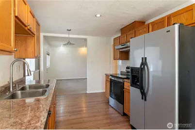 1906 14th Street, Bremerton, WA 98337 - Photo 13