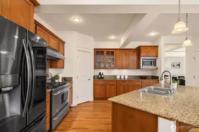 1315 Redmond Place NE, Renton, WA 98056 - Photo 15