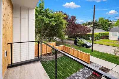 106 29th Avenue E, Seattle, WA 98112 - Photo 7