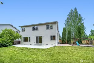 24218 SE 9th St, Sammamish, WA 98075 - Photo 9
