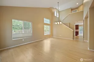 24218 SE 9th St, Sammamish, WA 98075 - Photo 3