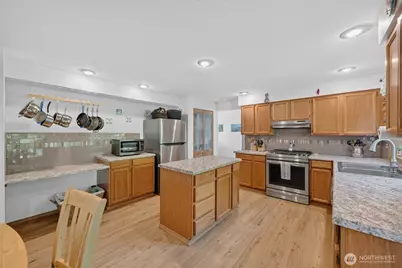 7813 73rd Place NE, Marysville, WA 98270 - Photo 21