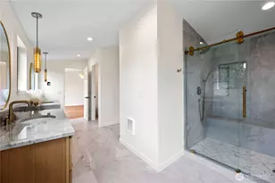 9808 224th St SW, Edmonds, WA 98020 - Photo 19