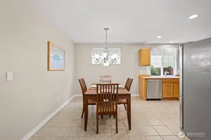 9731 228th Terrace NE, Redmond, WA 98053 - Photo 11