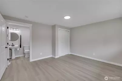 10223 SE 213th Place, Kent, WA 98031 - Photo 13