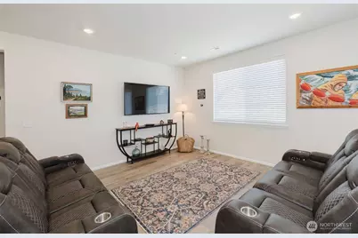 909 Timberline Avenue, Bremerton, WA 98312 - Photo 7