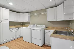 18744 Kenlake Pl NE, Kenmore, WA 98028 - Photo 27